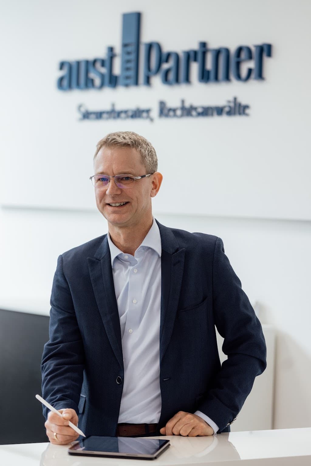 aust und partner - Steuerberater, Rechtsanwälte Partnerschaft mbB
